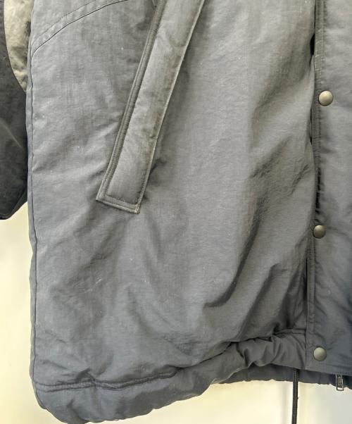 The Ennnoy Professional（ザ エンノイ プロフェッショナル）The Ennnoy Professional (ザ エンノイ プロフェッショナル) パデッドナイロンベンチコート ブラック×グレー サイズ:Lの古着・服飾アイテム