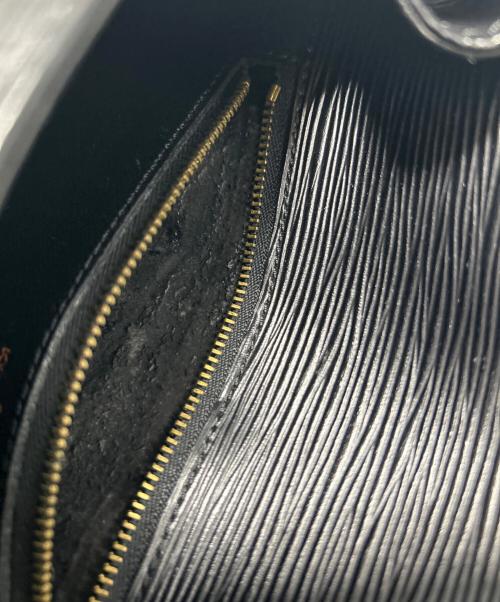 LOUIS VUITTON（ルイ ヴィトン）LOUIS VUITTON (ルイ ヴィトン) ショルダーバッグ ブラックの古着・服飾アイテム