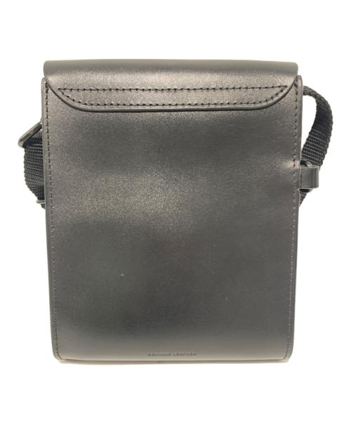 FRED PERRY（フレッドペリー）FRED PERRY (フレッドペリー) ショルダーバッグ ブラックの古着・服飾アイテム