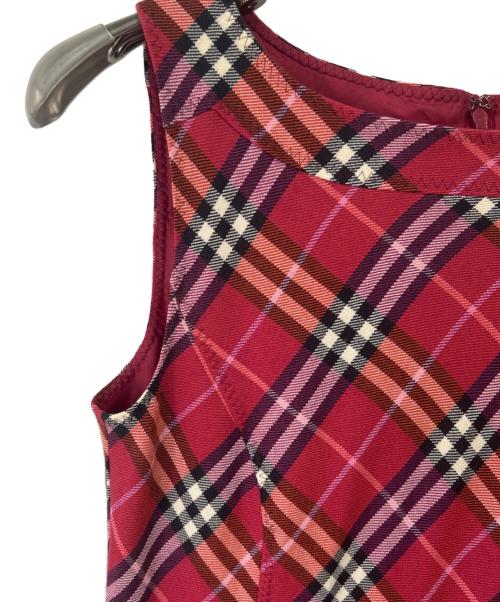 BURBERRY BLUE LABEL（バーバリー ブルー レーベル）BURBERRY BLUE LABEL (バーバリー ブルー レーベル) ノースリーブワンピース レッド サイズ:38の古着・服飾アイテム