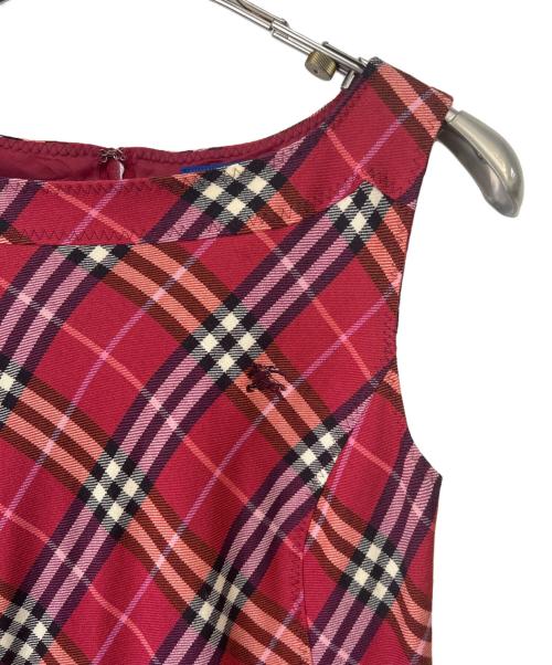 BURBERRY BLUE LABEL（バーバリー ブルー レーベル）BURBERRY BLUE LABEL (バーバリー ブルー レーベル) ノースリーブワンピース レッド サイズ:38の古着・服飾アイテム