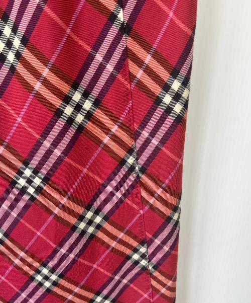 BURBERRY BLUE LABEL（バーバリー ブルー レーベル）BURBERRY BLUE LABEL (バーバリー ブルー レーベル) ノースリーブワンピース レッド サイズ:38の古着・服飾アイテム