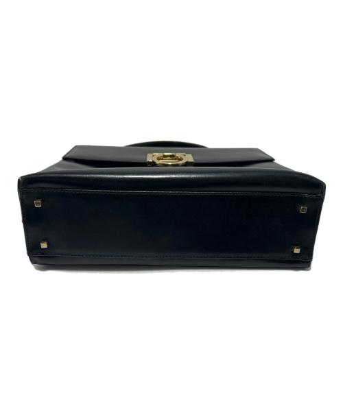 Salvatore Ferragamo（サルヴァトーレ フェラガモ）Salvatore Ferragamo (サルヴァトーレ フェラガモ) ハンドバッグ ブラックの古着・服飾アイテム