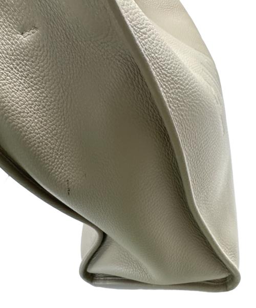 FURLA（フルラ）FURLA (フルラ) トートバッグ グレーの古着・服飾アイテム