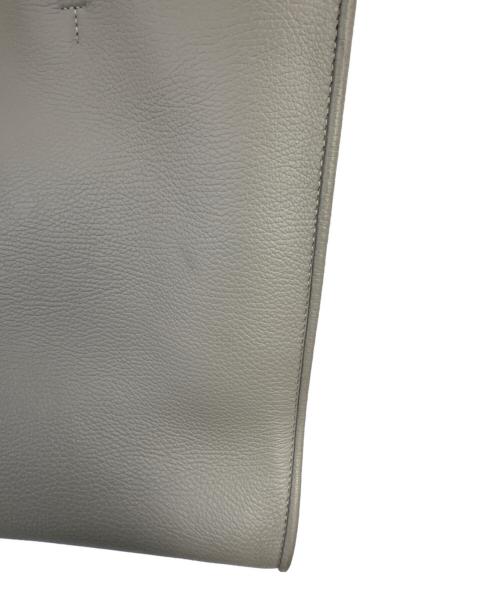 FURLA（フルラ）FURLA (フルラ) トートバッグ グレーの古着・服飾アイテム