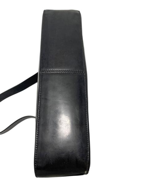 Salvatore Ferragamo（サルヴァトーレ フェラガモ）Salvatore Ferragamo (サルヴァトーレ フェラガモ) パテントレザーハンドバッグの古着・服飾アイテム