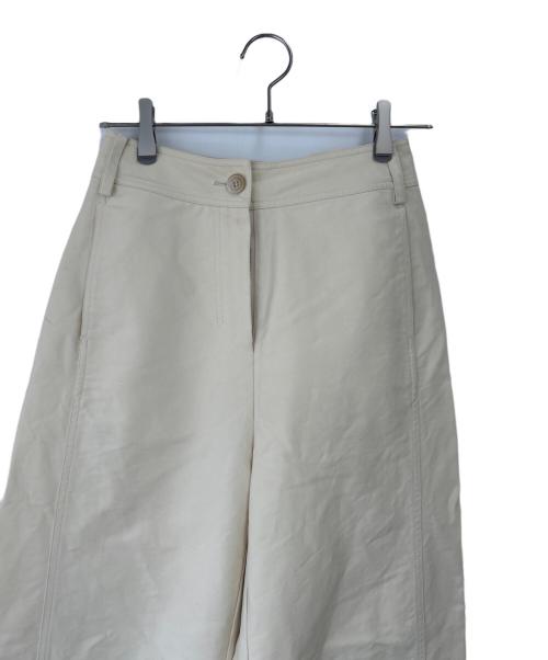 TODAYFUL（トゥデイフル）TODAYFUL (トゥデイフル) ハイウエストタイプライターパンツ ベージュ サイズ:SIZE Mの古着・服飾アイテム