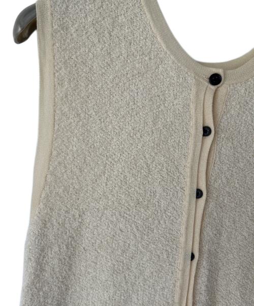 anuke（アンヌーク）anuke (アンヌーク) ノースリーブワンピース ベージュ サイズ:38の古着・服飾アイテム