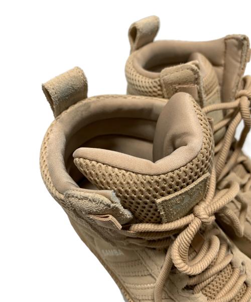 adidas（アディダス）adidas (アディダス) ハイカットスニーカー ベージュ サイズ:24.5cmの古着・服飾アイテム