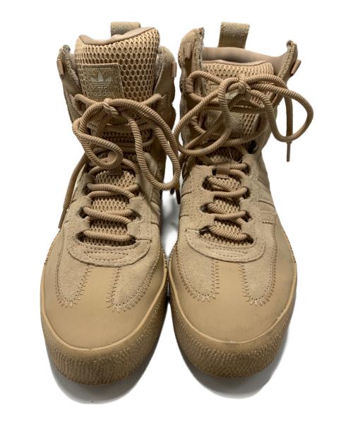 adidas（アディダス）adidas (アディダス) ハイカットスニーカー ベージュ サイズ:24.5cmの古着・服飾アイテム