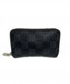 LOUIS VUITTONルイ ヴィトン）の古着「小銭入れ」｜ブラック