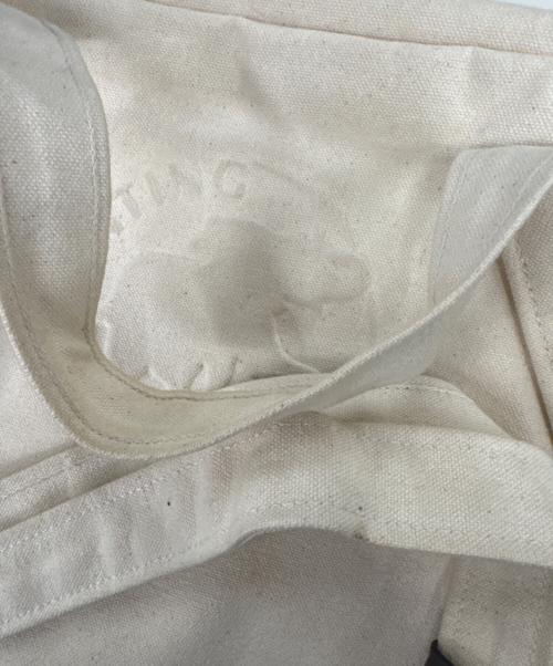 HUNTING WORLD（ハンティングワールド）HUNTING WORLD (ハンティングワールド) ワッペンデニムショルダーバッグ アイボリーの古着・服飾アイテム