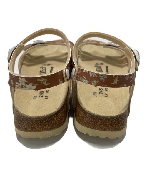 BIRKENSTOCK（ビルケンシュトック）BIRKENSTOCK (ビルケンシュトック) ストラップサンダル ブラウン サイズ:24.5cmの古着・服飾アイテム