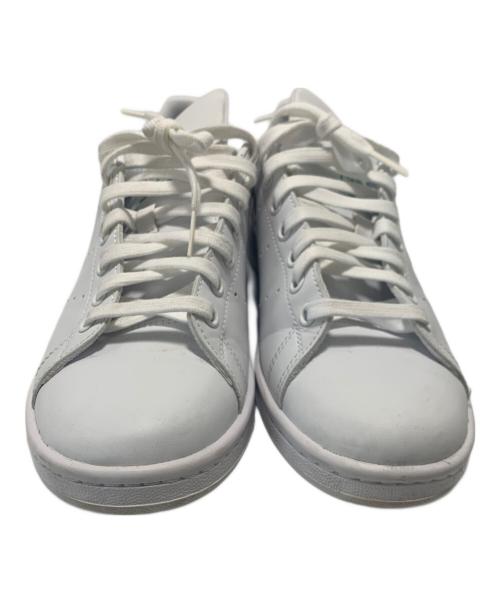 adidas（アディダス）adidas (アディダス) スニーカー ホワイト×グリーン サイズ:25.5cmの古着・服飾アイテム