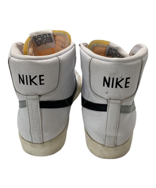 NIKE（ナイキ）NIKE (ナイキ) ハイカットスニーカー ホワイト サイズ:26.5cmの古着・服飾アイテム