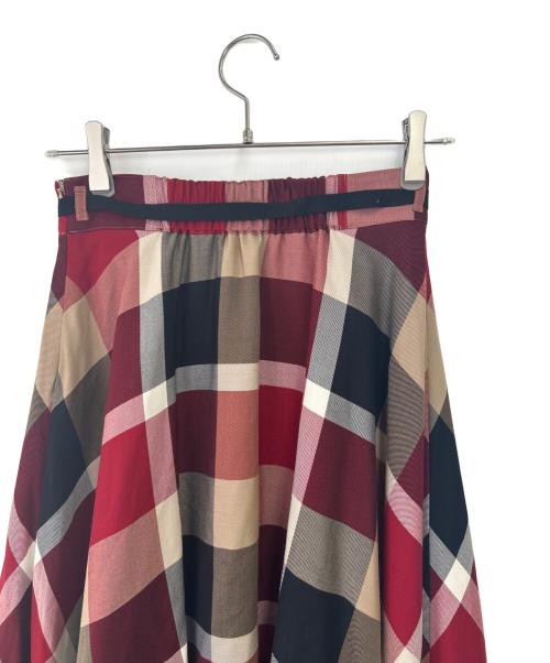 BLUE LABEL CRESTBRIDGE（ブルーレーベルクレストブリッジ）BLUE LABEL CRESTBRIDGE (ブルーレーベルクレストブリッジ) フレアスカート レッド サイズ:40の古着・服飾アイテム