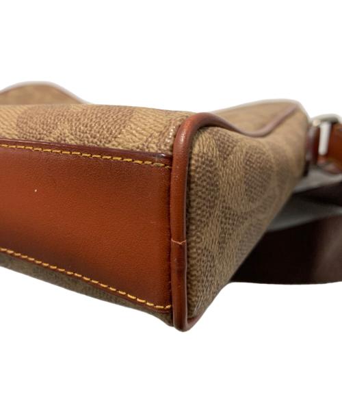 COACH（コーチ）COACH (コーチ) ショルダーバッグ ベージュの古着・服飾アイテム