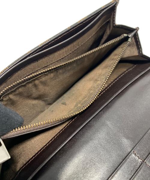 FENDI（フェンディ）FENDI (フェンディ) 長財布 ブラウンの古着・服飾アイテム