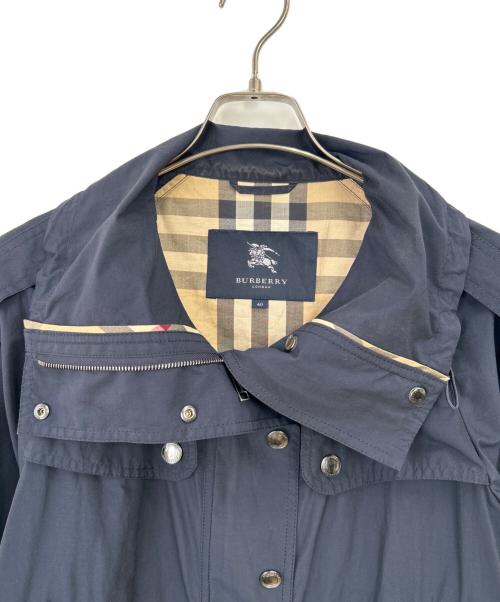 BURBERRY LONDON（バーバリーロンドン）BURBERRY LONDON (バーバリーロンドン) ナイロンジャケット ネイビー サイズ:40の古着・服飾アイテム