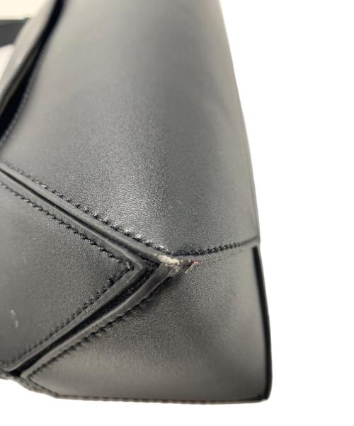 CHARLES & KEITH（チャールズアンドキース）CHARLES & KEITH (チャールズアンドキース) ジオメトリックショルダーバッグ ブラックの古着・服飾アイテム