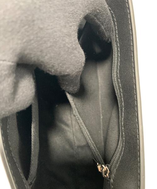 CHARLES & KEITH（チャールズアンドキース）CHARLES & KEITH (チャールズアンドキース) ジオメトリックショルダーバッグ ブラックの古着・服飾アイテム