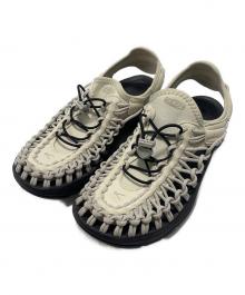 KEEN（キーン）の古着「カジュアルシューズ」｜ホワイト×ブラック