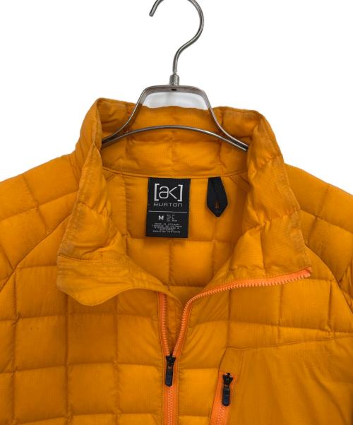 BURTON AK457（バートン エーケー）BURTON AK457 (バートン エーケー) ダウンジャケット オレンジ サイズ:Mの古着・服飾アイテム