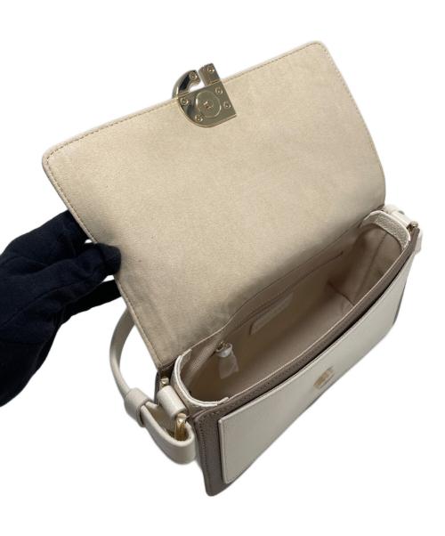 COLE HAAN（コールハーン）COLE HAAN (コールハーン) ショルダーバッグ アイボリー×ベージュの古着・服飾アイテム