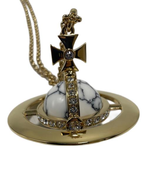 Vivienne Westwood（ヴィヴィアンウエストウッド）Vivienne Westwood (ヴィヴィアンウエストウッド) ジャイアントオーブネックス ゴールドの古着・服飾アイテム