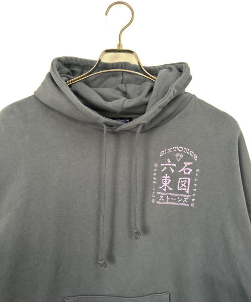 Feel CITY SixTONES（フィール シティシックストーンズ）Feel CITY SixTONES (フィール シティシックストーンズ) パーカー ネイビー サイズ:-の古着・服飾アイテム