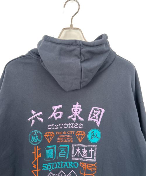 Feel CITY SixTONES（フィール シティシックストーンズ）Feel CITY SixTONES (フィール シティシックストーンズ) パーカー ネイビー サイズ:-の古着・服飾アイテム