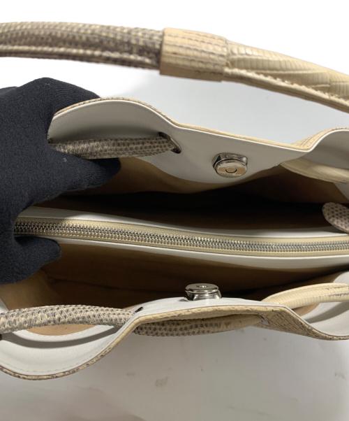 -（-）- ((-)) レザーハンドバッグ ベージュの古着・服飾アイテム