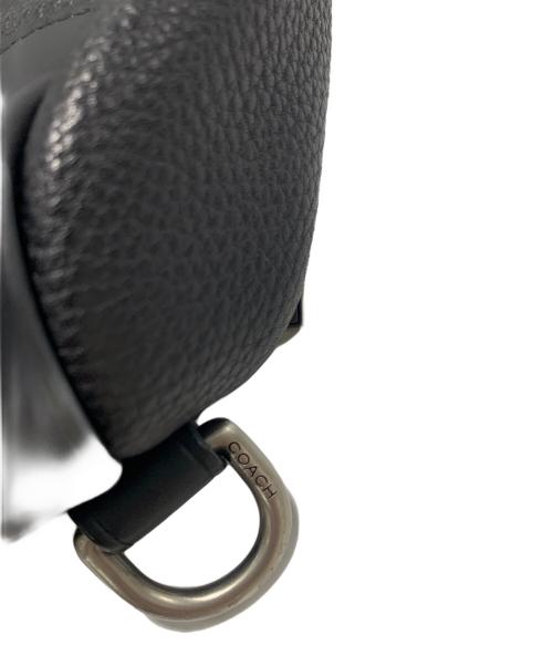 COACH（コーチ）COACH (コーチ) ボディーバッグ ブラックの古着・服飾アイテム
