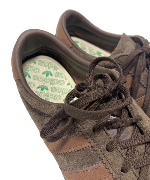 adidas（アディダス）adidas (アディダス) スニーカー TOBACCO GRUEN ダークブラウン サイズ:27cmの古着・服飾アイテム