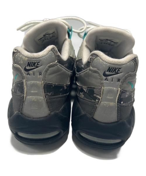 NIKE（ナイキ）NIKE (ナイキ) スニーカー ブラック×ターコイズブルー サイズ:27.5の古着・服飾アイテム