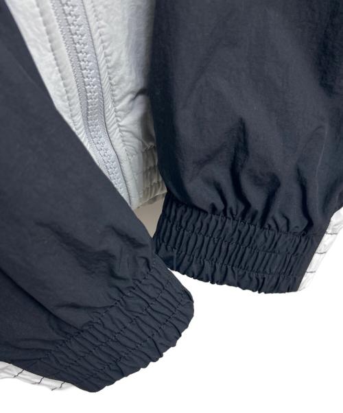 NIKE（ナイキ）NIKE (ナイキ) オーバーサイズド ウーブン グレー サイズ:Mの古着・服飾アイテム