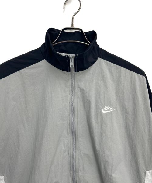 NIKE（ナイキ）NIKE (ナイキ) オーバーサイズド ウーブン グレー サイズ:Mの古着・服飾アイテム
