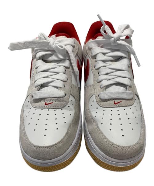 NIKE（ナイキ）NIKE (ナイキ) AIR FORCE 1 '07 LV8 グレー×レッド サイズ:26.5cmの古着・服飾アイテム