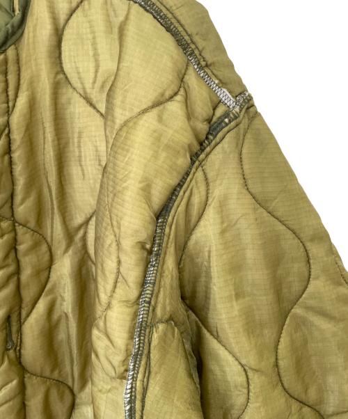 -（-）- (-) 中綿ジャケット オリーブ サイズ:Mの古着・服飾アイテム