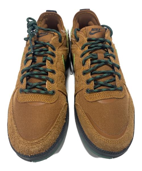 NIKE（ナイキ）NIKE (ナイキ) スニーカー ブラウン サイズ:25cm 未使用品の古着・服飾アイテム