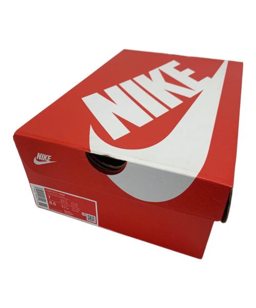 NIKE（ナイキ）NIKE (ナイキ) スニーカー ブラウン サイズ:25cm 未使用品の古着・服飾アイテム