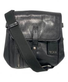 TUMI（トゥミ）の古着「レザーショルダーバッグ」｜ブラック