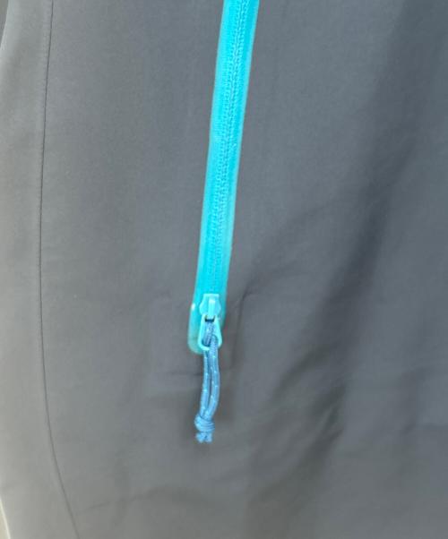 ARC'TERYX（アークテリクス）ARC'TERYX (アークテリクス) ベータSLハイブリッドジャケット ブルー サイズ:Mの古着・服飾アイテム