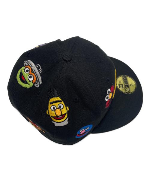New Era（ニューエラ）New Era (ニューエラ) SESAME STREET (セサミストリート) キャップ ブラック サイズ:7 １/2の古着・服飾アイテム