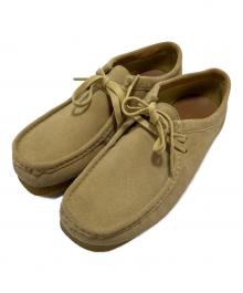 CLARKS（クラークス）の古着「ワラビーブーツ」｜ベージュ