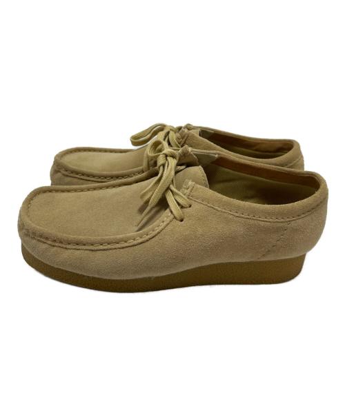 CLARKS（クラークス）CLARKS (クラークス) ワラビーブーツ ベージュ サイズ:26.5の古着・服飾アイテム