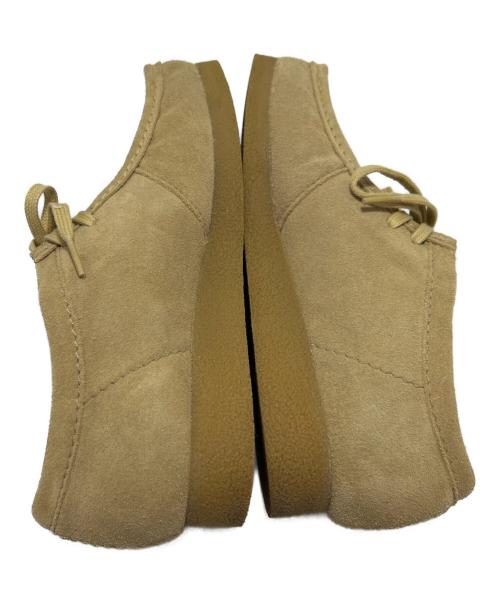 CLARKS（クラークス）CLARKS (クラークス) ワラビーブーツ ベージュ サイズ:26.5の古着・服飾アイテム