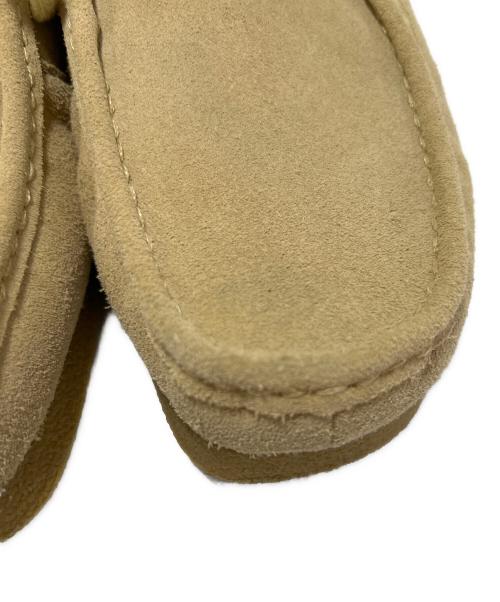 CLARKS（クラークス）CLARKS (クラークス) ワラビーブーツ ベージュ サイズ:26.5の古着・服飾アイテム