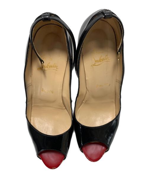 Christian Louboutin（クリスチャン・ルブタン）Christian Louboutin (クリスチャン・ルブタン) ハイヒールエナメルパンプス ブラック サイズ:38 1/2の古着・服飾アイテム