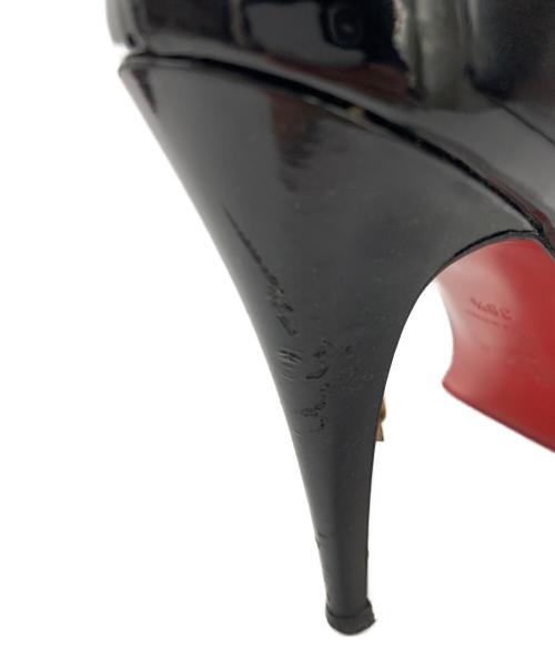 Christian Louboutin（クリスチャン・ルブタン）Christian Louboutin (クリスチャン・ルブタン) ハイヒールエナメルパンプス ブラック サイズ:38 1/2の古着・服飾アイテム